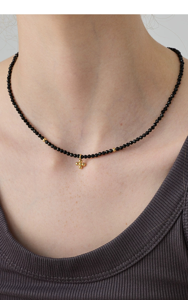 Laraine Yin Necklace Pendant Cold Crystal Stone