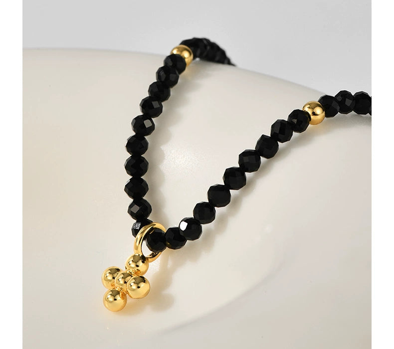 Laraine Yin Necklace Pendant Cold Crystal Stone