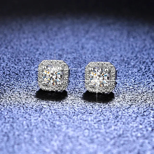 Luxury Platinum Pt950 Moissanite Diamond Earrings