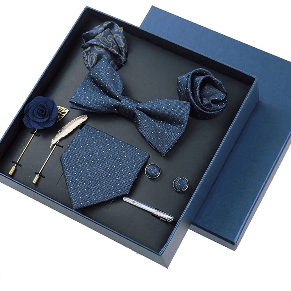 Nice Gift Box Silk Tie Necktie Set