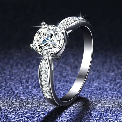 1 CT Moissanite Diamond Ring